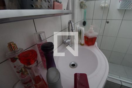 Casa para alugar com 147m², 3 quartos e 2 vagasPia banheiro da suíte