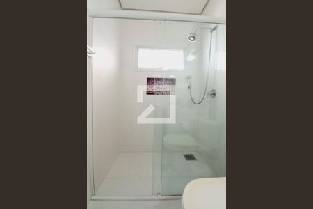 Casa de condomínio à venda com 350m², 3 quartos e 10 vagasBanheiro da Suíte 2