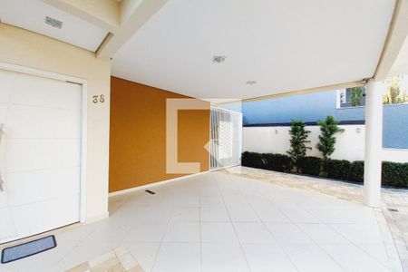 Casa de condomínio à venda com 350m², 3 quartos e 10 vagasGaragem 