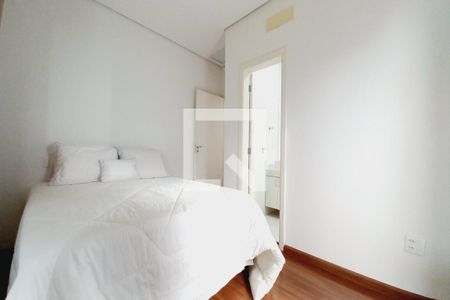 Casa de condomínio à venda com 350m², 3 quartos e 10 vagasQuarto 1 - Suíte 