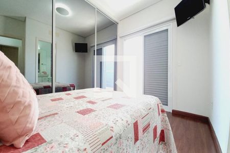 Casa de condomínio à venda com 350m², 3 quartos e 10 vagasQuarto 2 - Suíte