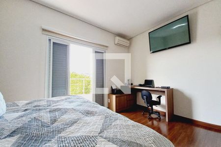 Casa de condomínio à venda com 350m², 3 quartos e 10 vagasQuarto 3 - Suíte