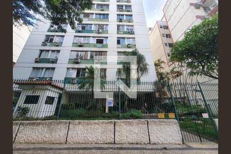 Apartamento para alugar com 74m², 3 quartos e 1 vagaFachada