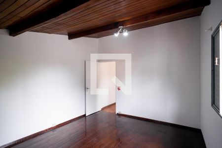 Casa para alugar com 160m², 3 quartos e 2 vagas Casa para alugar com 160m², 3 quartos e 2 vagasQuarto 3