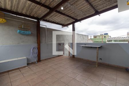 Casa à venda com 108m², 2 quartos e 1 vagaTerraço