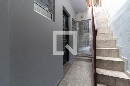 Casa à venda com 108m², 2 quartos e 1 vagaCorredor Lateral