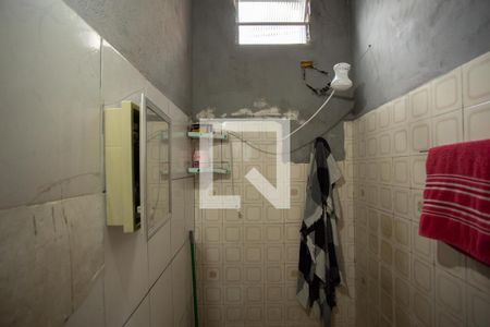 Banheiro Social de casa à venda com 2 quartos, 250m² em Parque São Domingos, São Paulo