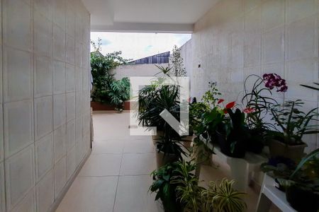 Casa à venda com 124m², 3 quartos e 2 vagas Casa à venda com 124m², 3 quartos e 2 vagasQuintal