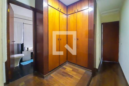 Casa à venda com 124m², 3 quartos e 2 vagas Casa à venda com 124m², 3 quartos e 2 vagasSuíte