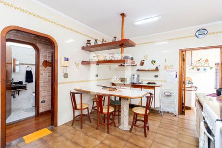 Casa à venda com 266m², 3 quartos e 3 vagasCozinha