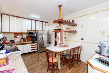 Casa à venda com 266m², 3 quartos e 3 vagasCozinha