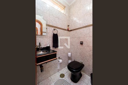 Casa à venda com 266m², 3 quartos e 3 vagasLavabo