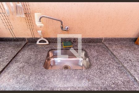 Casa à venda com 266m², 3 quartos e 3 vagasDetalhe - Churrasqueira