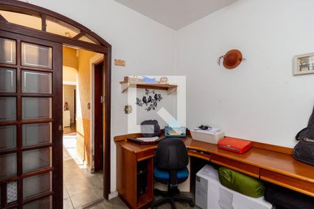 Casa à venda com 266m², 3 quartos e 3 vagasEscritório