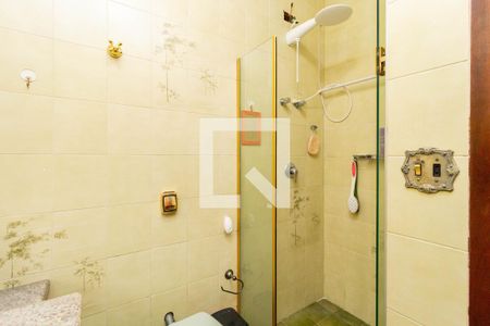 Casa à venda com 266m², 3 quartos e 3 vagasBanheiro - Social