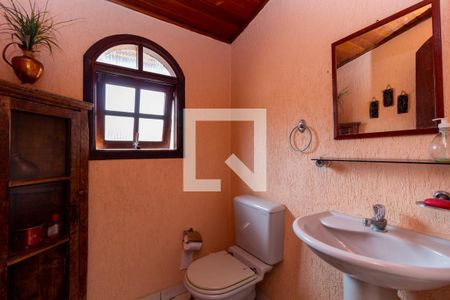 Casa à venda com 266m², 3 quartos e 3 vagasBanheiro - Churrasqueira