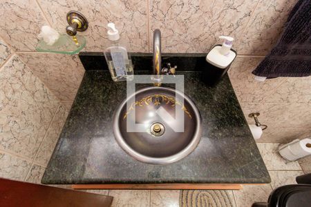 Casa à venda com 266m², 3 quartos e 3 vagasDetalhe - Lavabo