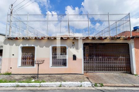 Casa à venda com 266m², 3 quartos e 3 vagasFachada