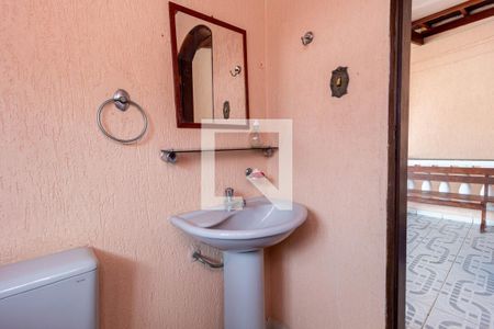 Casa à venda com 266m², 3 quartos e 3 vagasBanheiro - Churrasqueira