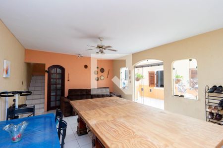 Casa à venda com 266m², 3 quartos e 3 vagasSalão de jogos