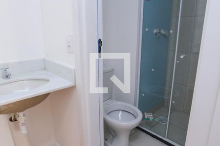 Banheiro de apartamento para alugar com 1 quarto, 32m² em Piedade, Rio de Janeiro