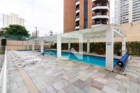 Apartamento à venda com 82m², 3 quartos e 2 vagasPiscina