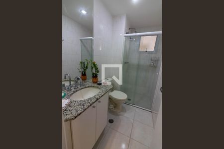 Apartamento à venda com 82m², 3 quartos e 2 vagasBanheiro 