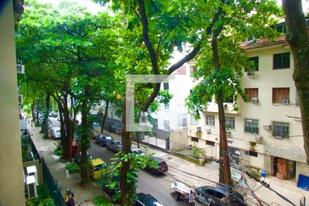 Varanda vista  de apartamento à venda com 2 quartos, 73m² em Leblon, Rio de Janeiro