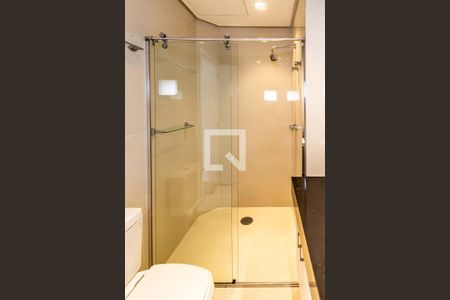 Banheiro de apartamento para alugar com 1 quarto, 42m² em Vila Olímpia, São Paulo