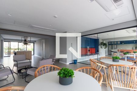 Apartamento para alugar com 32m², 1 quarto e 1 vaga Apartamento para alugar com 32m², 1 quarto e 1 vagaSalão de Festas