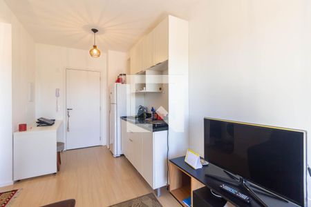 Sala e Cozinha de apartamento para alugar com 1 quarto, 32m² em Butantã, São Paulo