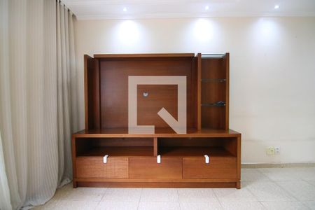 Sala de apartamento à venda com 2 quartos, 75m² em Penha de França, São Paulo
