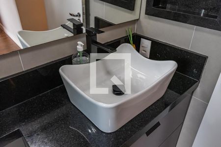 Apartamento à venda com 109m², 3 quartos e 2 vagasDetalhe do Banheiro da Suíte