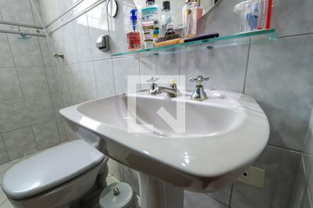 Casa à venda com 127m², 4 quartos e 4 vagasBanheiro - Suíte 1