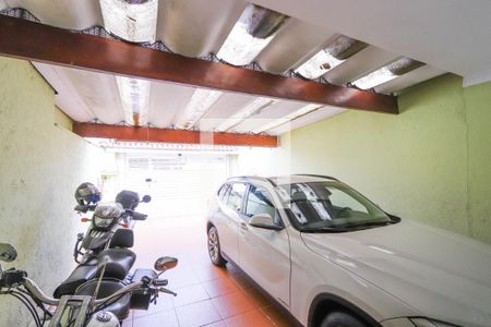 Casa à venda com 127m², 4 quartos e 4 vagasGaragem/Quintal
