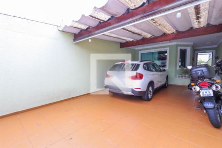 Casa à venda com 127m², 4 quartos e 4 vagasGaragem/Quintal