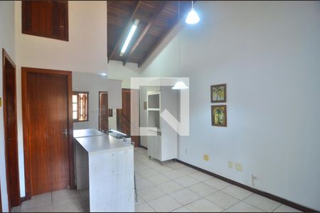 Sala de casa de condomínio para alugar com 2 quartos, 83m² em Estância Velha, Canoas