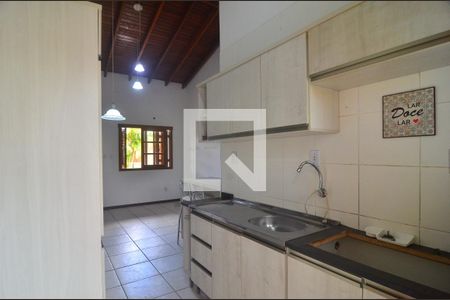 Casa de condomínio para alugar com 83m², 2 quartos e 1 vagaCozinha