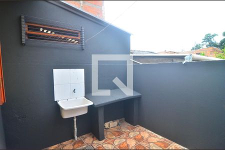 Casa de condomínio para alugar com 83m², 2 quartos e 1 vagaÁrea de serviço