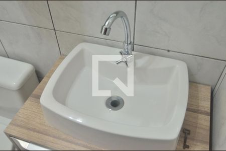 Casa de condomínio para alugar com 83m², 2 quartos e 1 vagaBanheiro