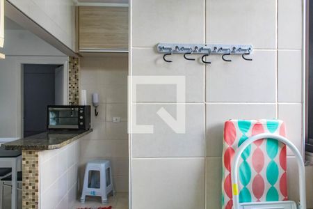 Apartamento para alugar com 70m², 2 quartos e 1 vagaÁrea de Serviço