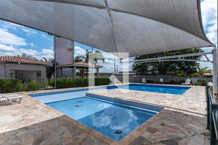 Apartamento à venda com 48m², 2 quartos e 1 vaga Apartamento à venda com 48m², 2 quartos e 1 vagaÁrea comum - Piscina