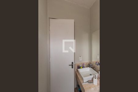 Apartamento à venda com 48m², 2 quartos e 1 vaga Apartamento à venda com 48m², 2 quartos e 1 vagaBanheiro