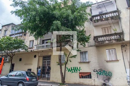 Apartamento à venda com 89m², 2 quartos e sem vaga Apartamento à venda com 89m², 2 quartos e sem vagaFachada