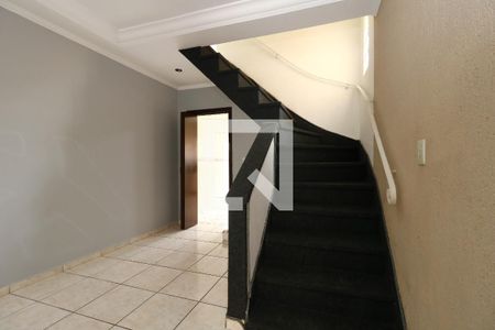 Sala de casa para alugar com 2 quartos, 58m² em Vila Santa Teresa, Santo André