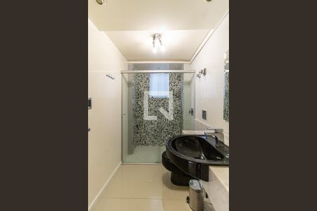 Apartamento à venda com 103m², 2 quartos e 1 vagaBanheiro 2 - Box