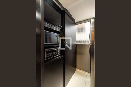 Apartamento à venda com 103m², 2 quartos e 1 vagaCozinha - Fornos