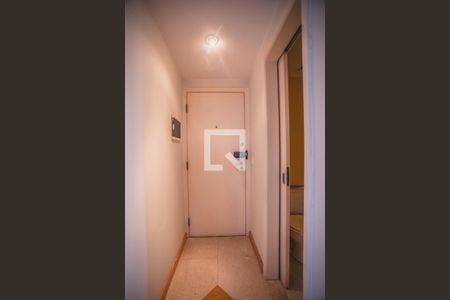 Corredor - Lavabo de apartamento para alugar com 1 quarto, 42m² em Mirandópolis, São Paulo