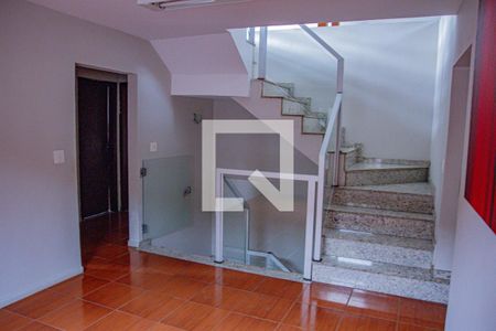 sala segundo andar de casa à venda com 4 quartos, 510m² em Castelo, Belo Horizonte