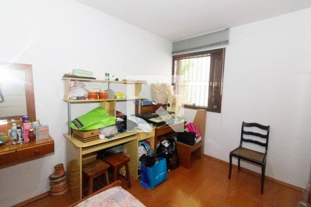 Quarto 1 de casa à venda com 4 quartos, 250m² em Ferreira, São Paulo